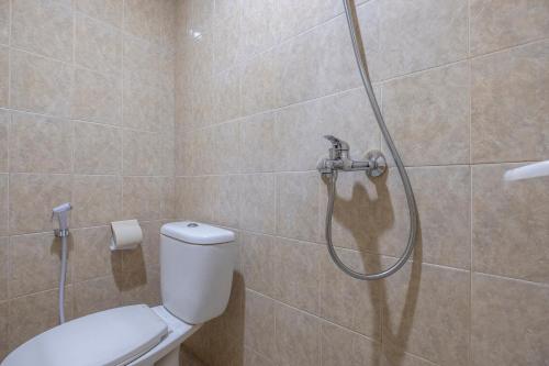 spot on 2214 wisma jampea