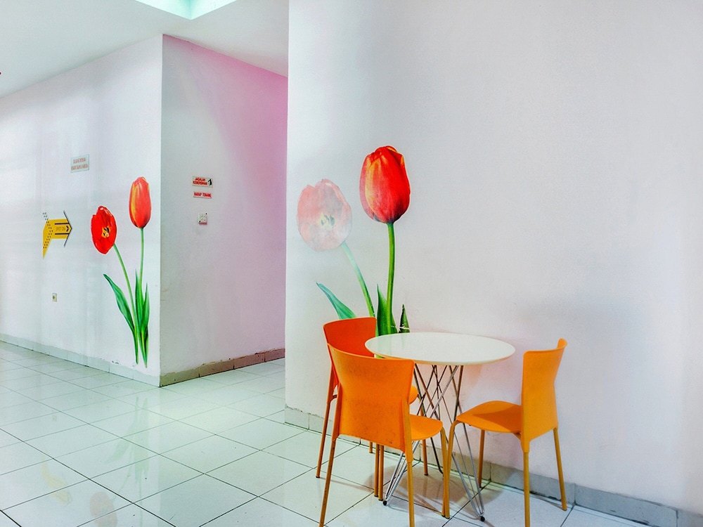 spot on 2214 wisma jampea