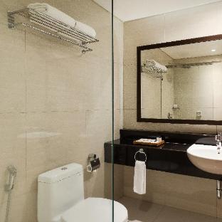 best western kindai hotel