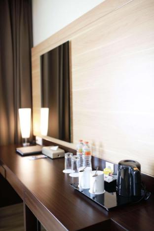 best western kindai hotel