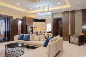 best western kindai hotel