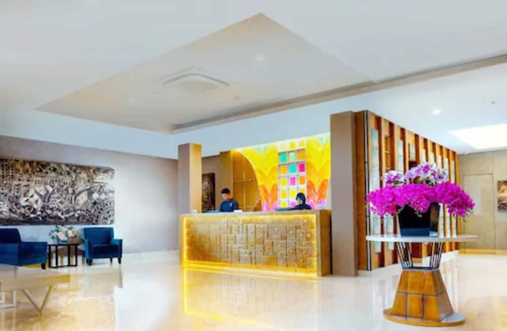 ayani hotel