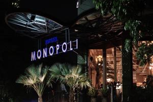 hotel monopoli