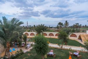 Zad Elmosafer Guest House,Near The Beach,3 star