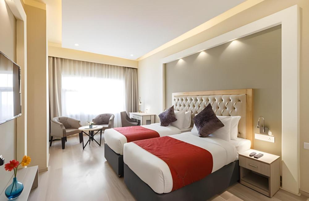 mango hotels naveen davangere