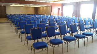 mango hotels naveen davangere