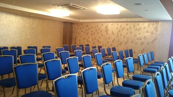 mango hotels naveen davangere