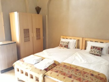 embrace hotel