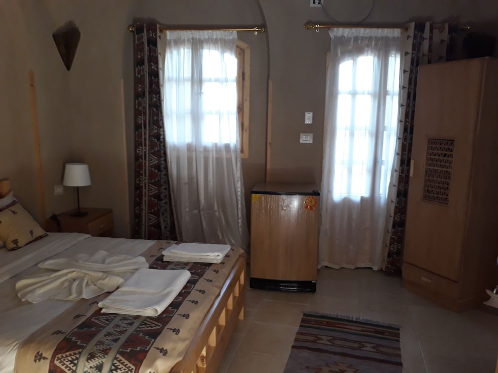embrace hotel