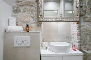 Jupiter Lux Rooms,Split>>Podstrana,3 star