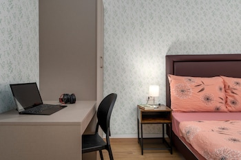 hostel antique