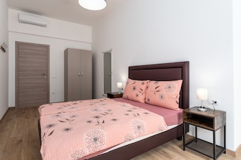 hostel antique