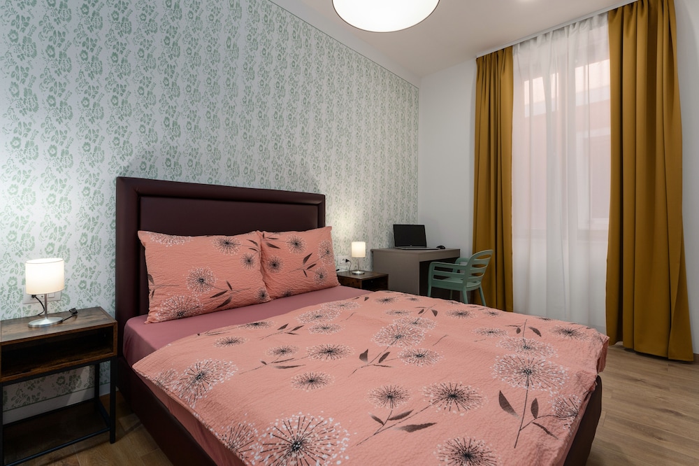 hostel antique