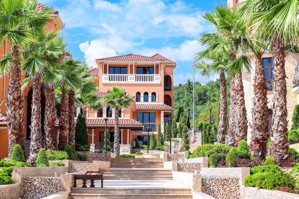 villas elenite premium