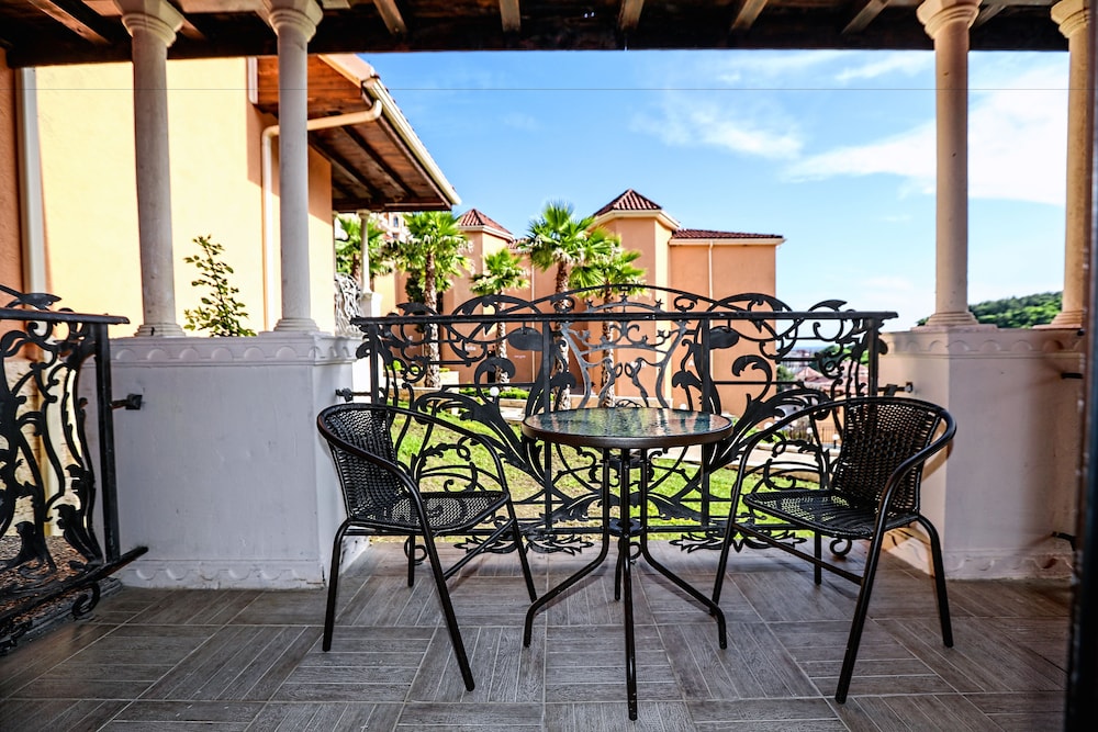 villas elenite premium