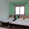 al hotel