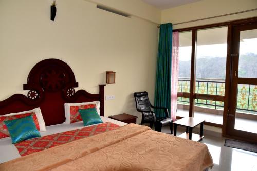 jungle palace homestay