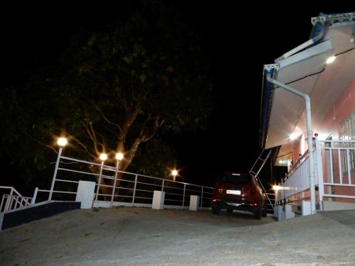 drizzle valley cottage