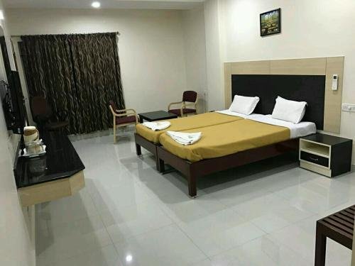 Hotel Diamond Kumbakonam,Hotel Diamond Kumbakonam Is A Popular Choice Amongst Travelers In Kumbakonam, Whether Exploring Or J,2 star