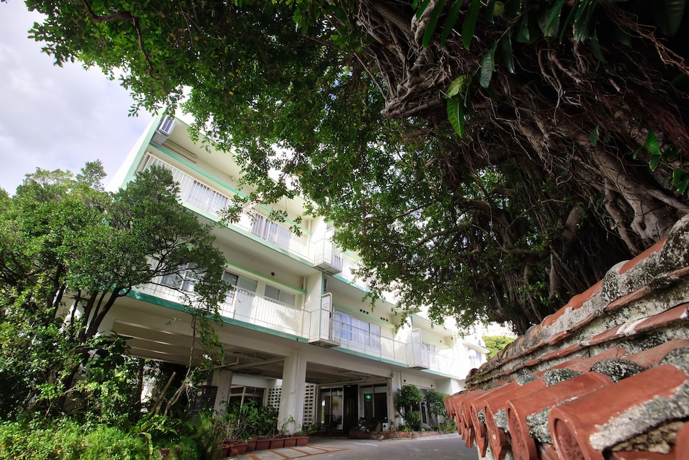 okinawa hotel