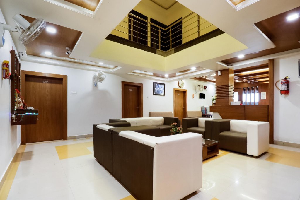 Sri Shivam Hotel,,2 star