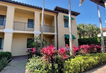 naples bay resort and marina