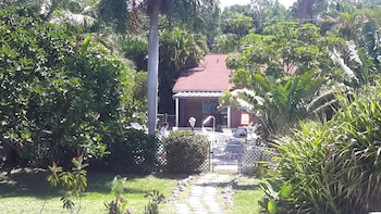 contys motel