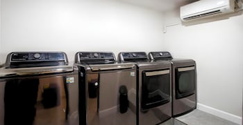 Wiggins Pass Chalet,Collier County>>Bonita Springs,4 star