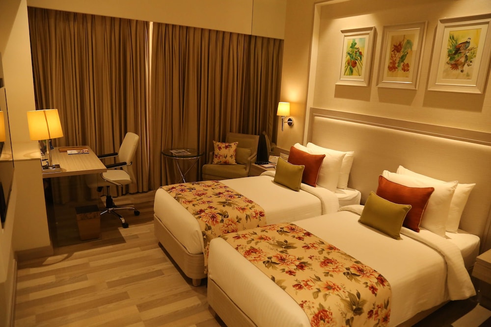 efcee sarovar portico bhavnagar