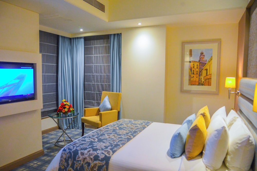 efcee sarovar portico bhavnagar