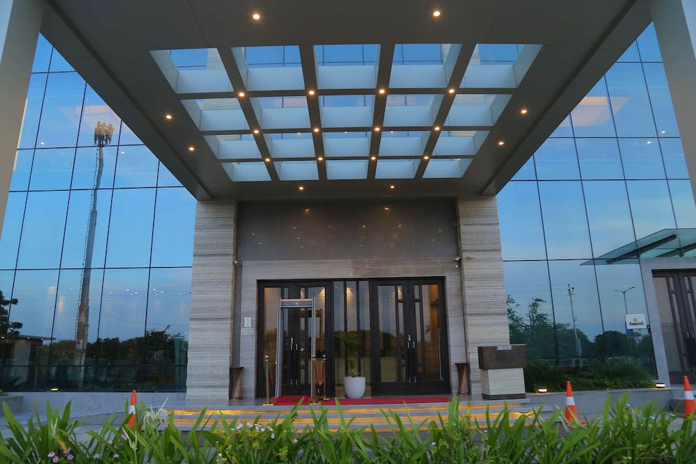 efcee sarovar portico bhavnagar