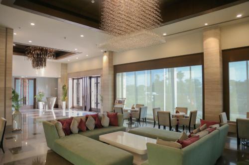 efcee sarovar portico bhavnagar