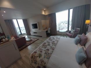 efcee sarovar portico bhavnagar