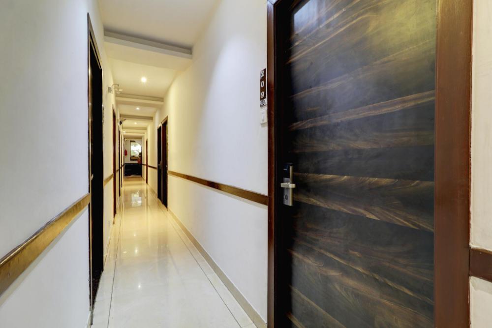 hotel ak international