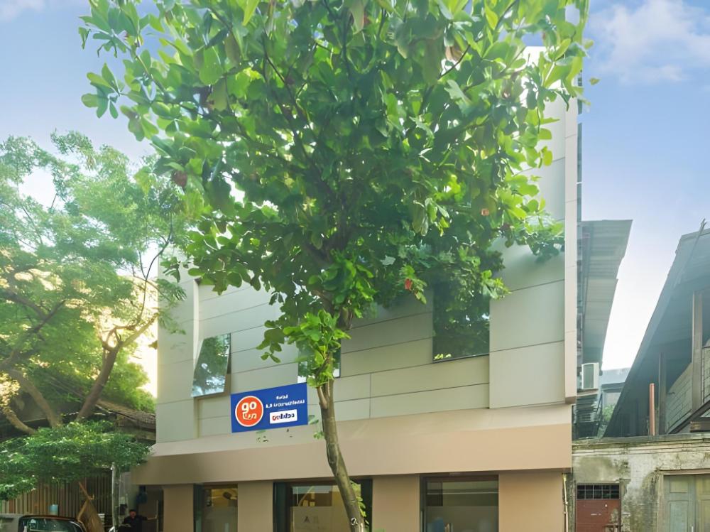 hotel ak international