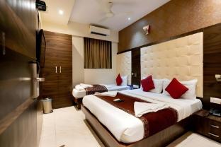 hotel ak international