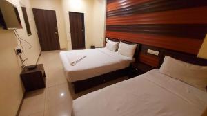 hotel rigga inn kokilaben dhirubhai ambani hospital