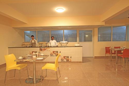 arra grande suites