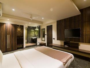 sentosa resorts and water park