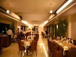 sentosa resorts and water park