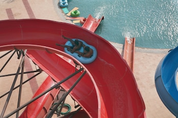 sentosa resorts and water park