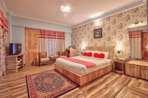 Snow Flakes Resort And Spa Centrally Heated Luxury Resort, Shuru, Manali,4 star