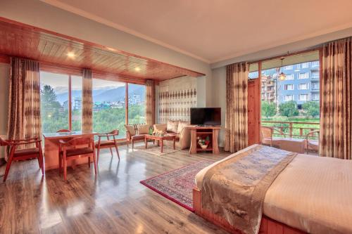 snow flakes resort and spa centrally heated luxury resort
