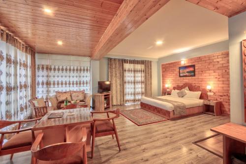 snow flakes resort and spa centrally heated luxury resort