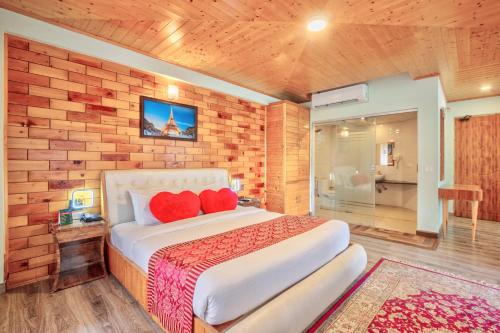 snow flakes resort and spa centrally heated luxury resort