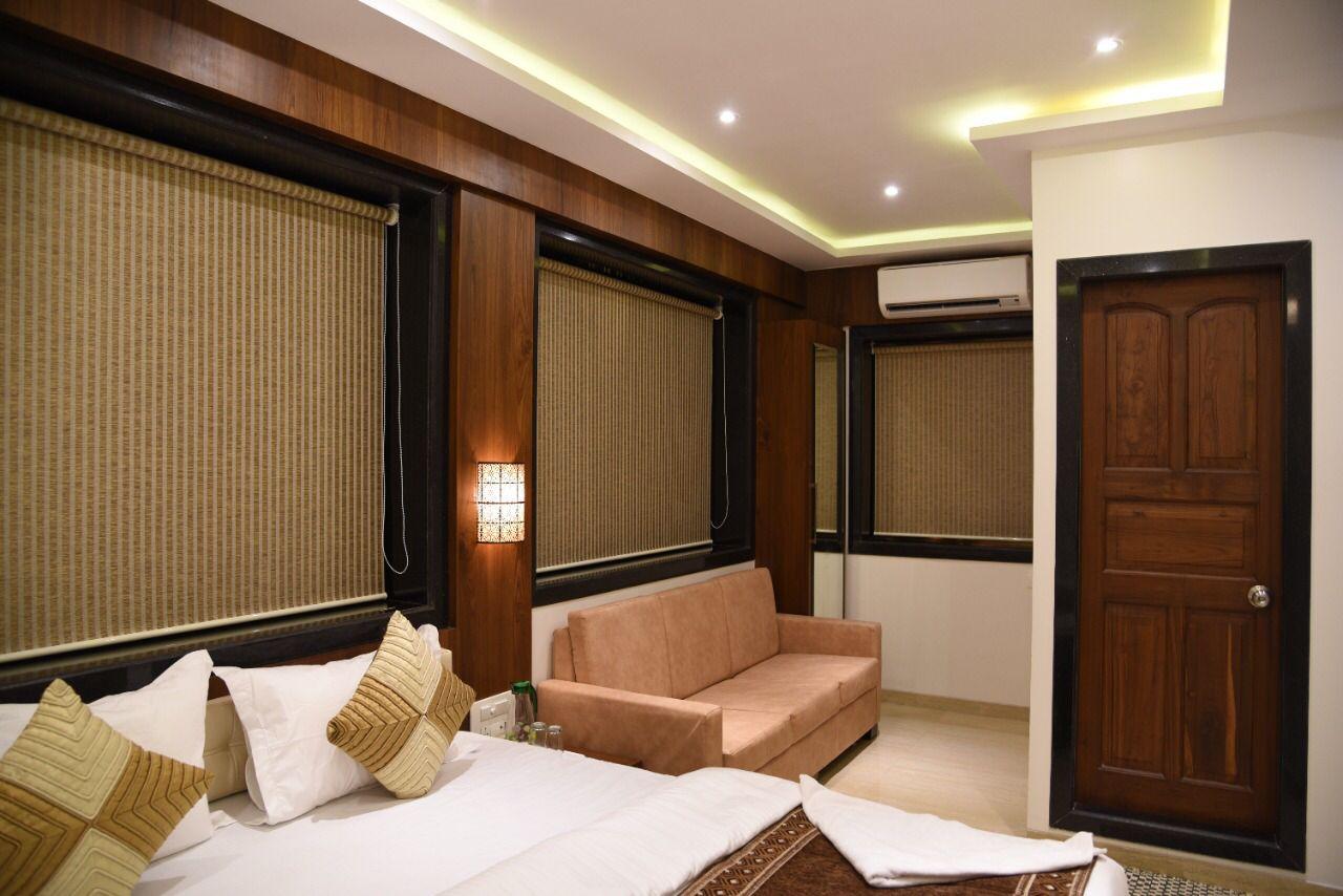 hotel flora fountain