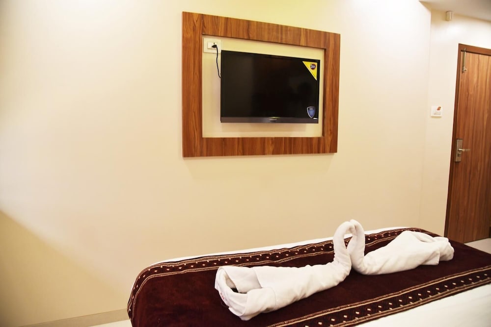 hotel flora fountain