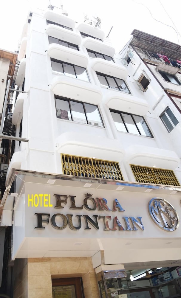 hotel flora fountain