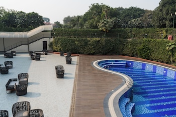 udman hotels and resorts nh 8