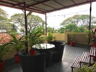 fortkochi beach inn